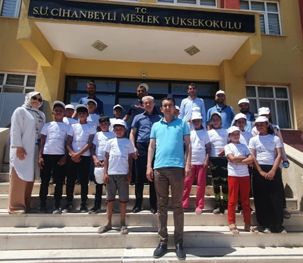 Pikolo Derneği Yaz Okulu Öğrencilerinin Meslek Yüksekokulumuza Ziyaretleri 